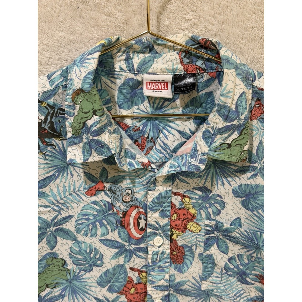 Marvel Avengers Hawaiian Button Up Camp Shirt Mens XL Iron Man Thor Hulk Spider